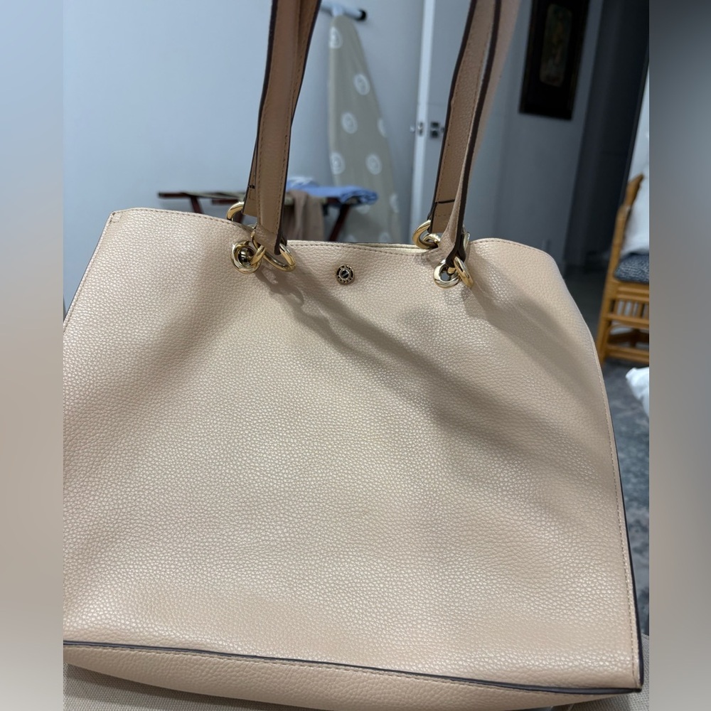 Kate Landry Tan Faux Leather Purse Straps Gold Colored Accents Shoulder Bag - Picture 1 of 1